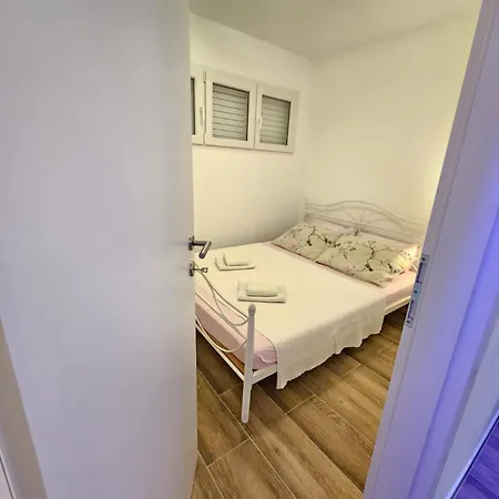 Rita Apartments Makarska Exterior photo