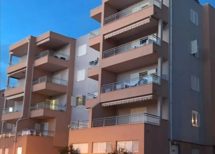Rita Apartments